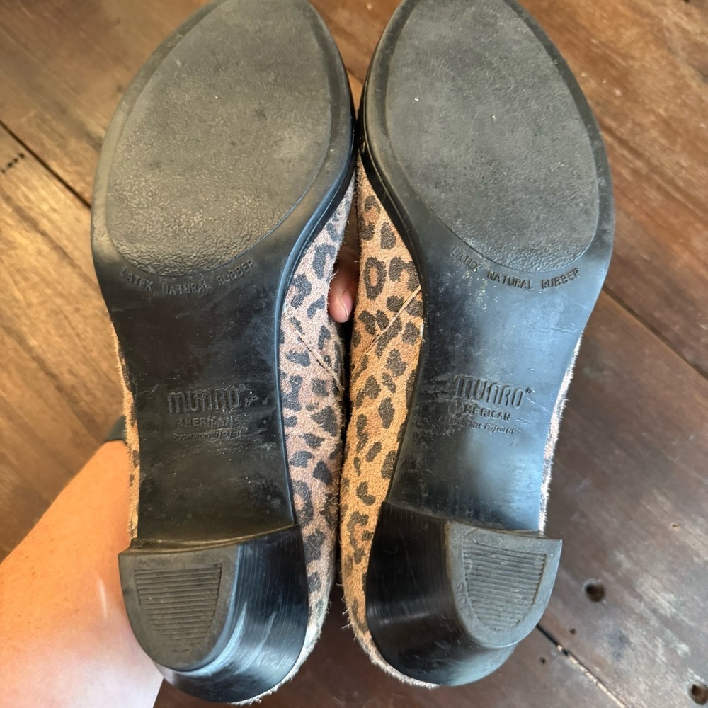 Munro Leopard Print Suede Ankle Booties sz 8.5 - Picture 6 of 9